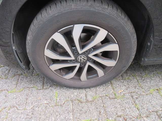 VW Polo Active 1.0 APP CLIMATRONIC ALU APS SITZHEIZUN 57.000 km 14.444 € Bergkamen 59192