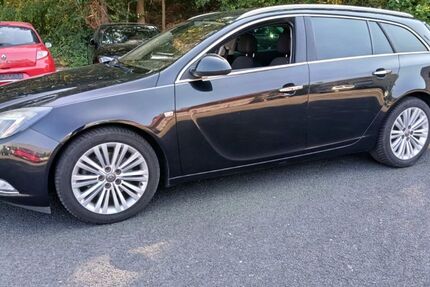 Opel Insignia 279.000 km 3.990 &euro; Recklinghausen 45659