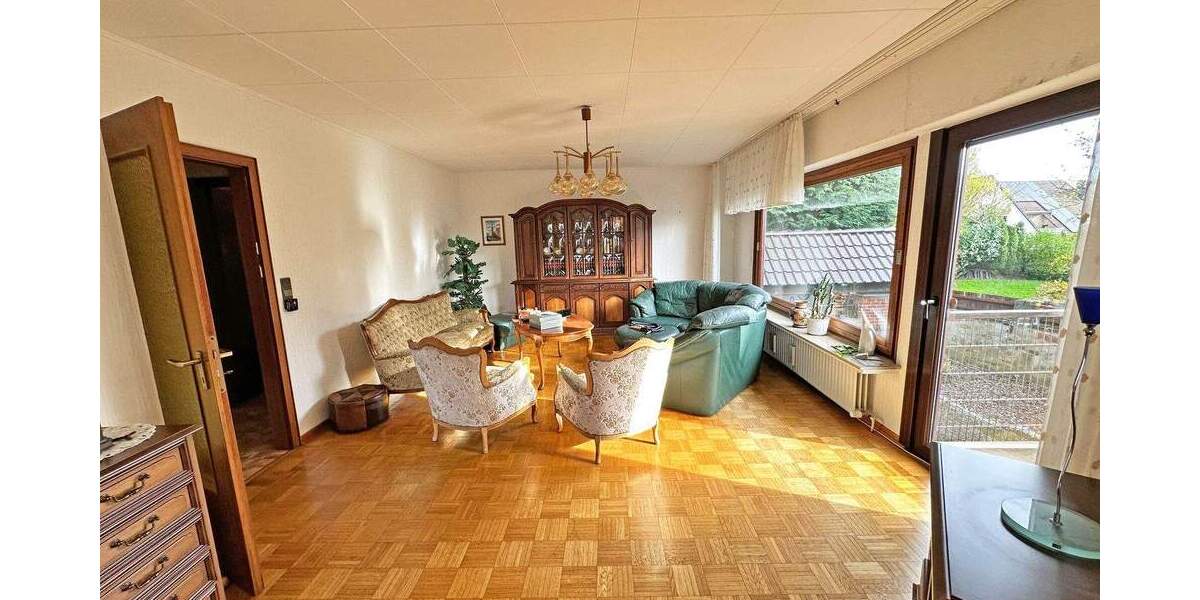 Einfamilienhaus Schwerte Westhofen - 9 Zimmer, 145 m&sup2;, 420.000&euro; | Angebot:25689718