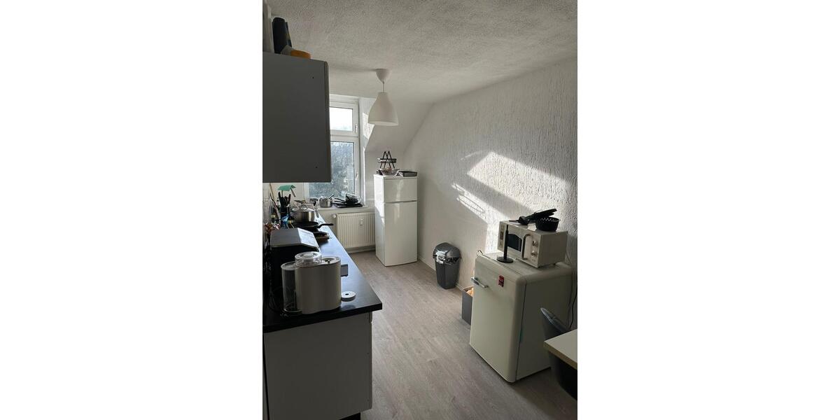 Etagenwohnung Dortmund Innenstadt West - 3 Zimmer, 94 m&sup2;, 700&euro; | Angebot:24541255