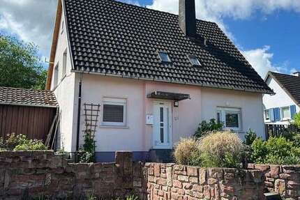 Haus zum Kaufen in Buchen 315.000 € 100.79 m²