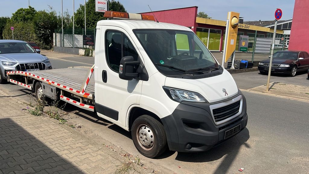 Peugeot Boxer 211.000 km 15.199 &euro; Gelsenkirchen 45886