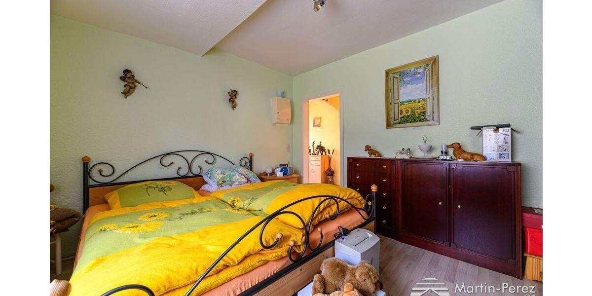 Mehrfamilienhaus, Wohnhaus Hagen Eilpe - 9 Zimmer, 197 m&sup2;, 220.000&euro; | Angebot:25708616