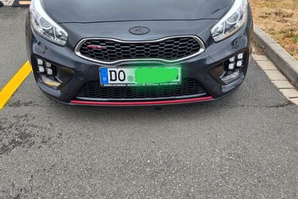 Kia ceed / Ceed 185.000 km 7.299 &euro; Dortmund 44263