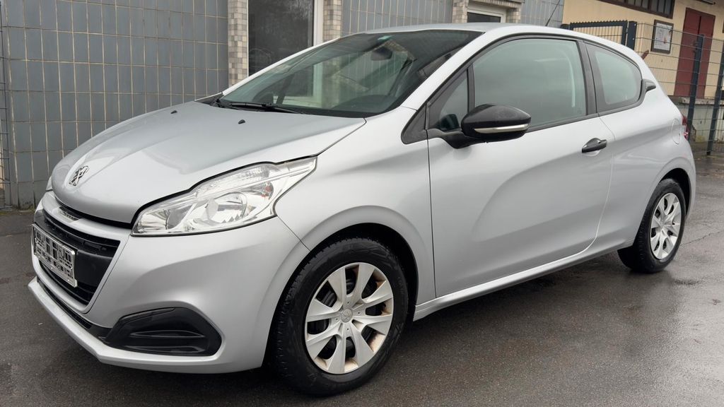 Peugeot 208 39.435 km 5.500 &euro; Gelsenkirchen 45884