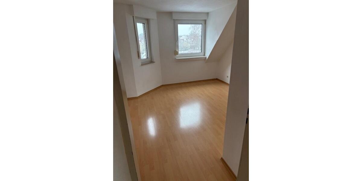 Dachgeschoßwohnung Recklinghausen König Ludwig - 4 Zimmer, 89 m&sup2;, 447&euro; | Angebot:24783735