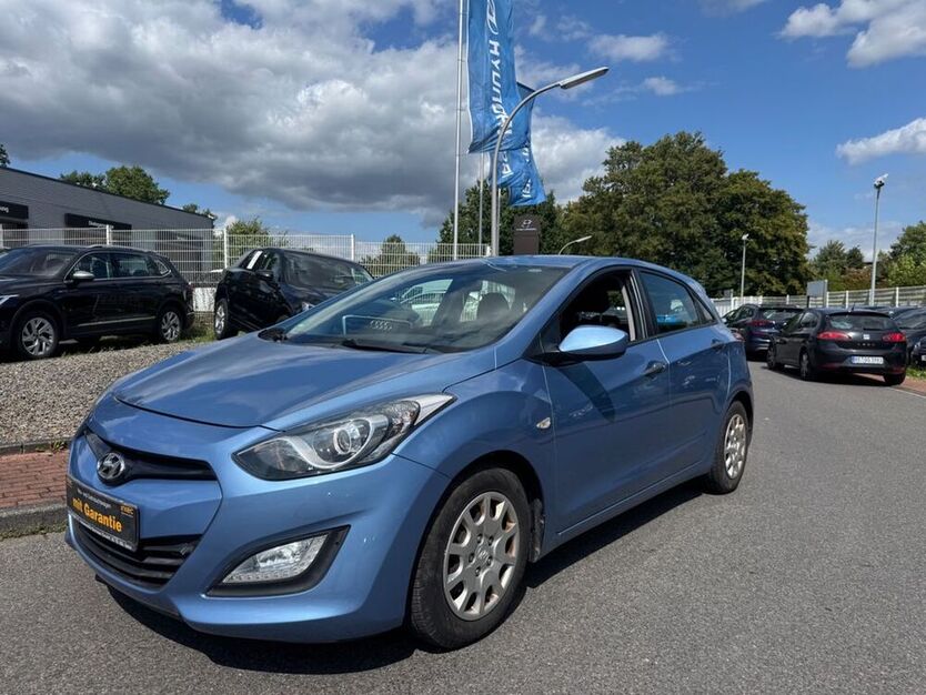 i30