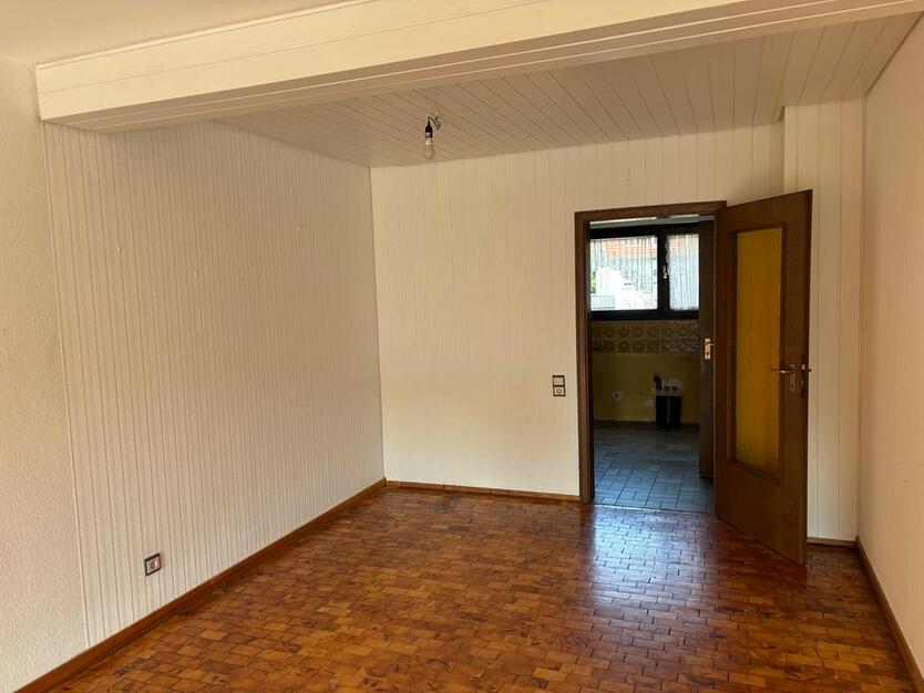 Ohne Makler! Reihenmittelhaus mit Garage in Bochum- Harpen