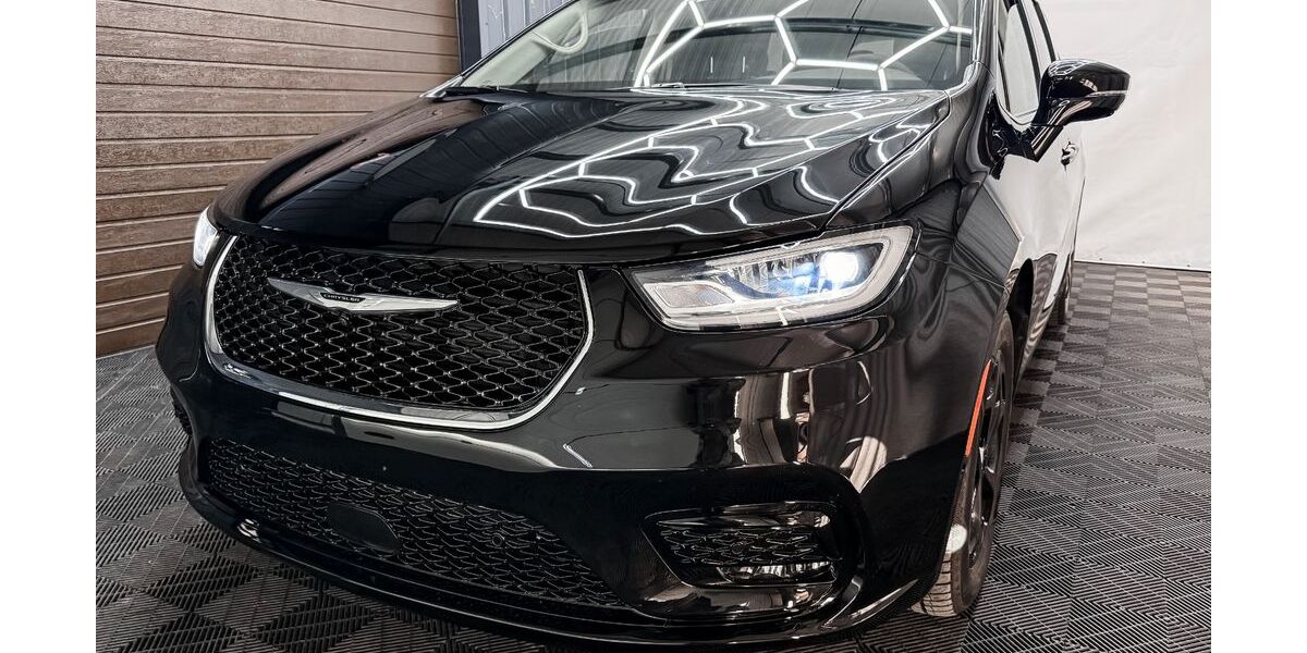 Chrysler Pacifica 19.500 km 39.500 &euro; Bochum 44809