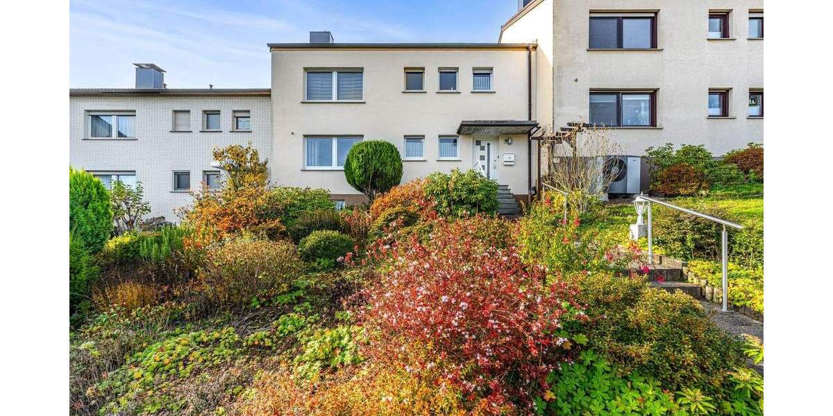 Reihenmittelhaus Hattingen Niederwenigern - 5 Zimmer, 154 m&sup2;, 449.000&euro; | Angebot:24843729