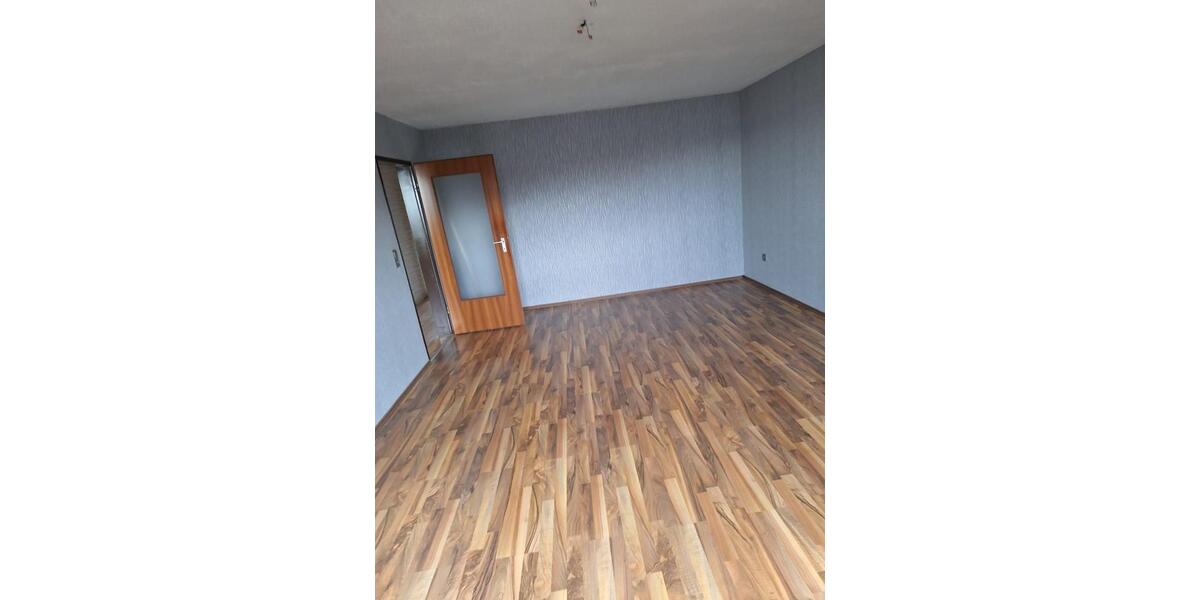 Dachgeschoßwohnung Witten Annen - 3 Zimmer, 73 m&sup2;, 439&euro; | Angebot:24671258