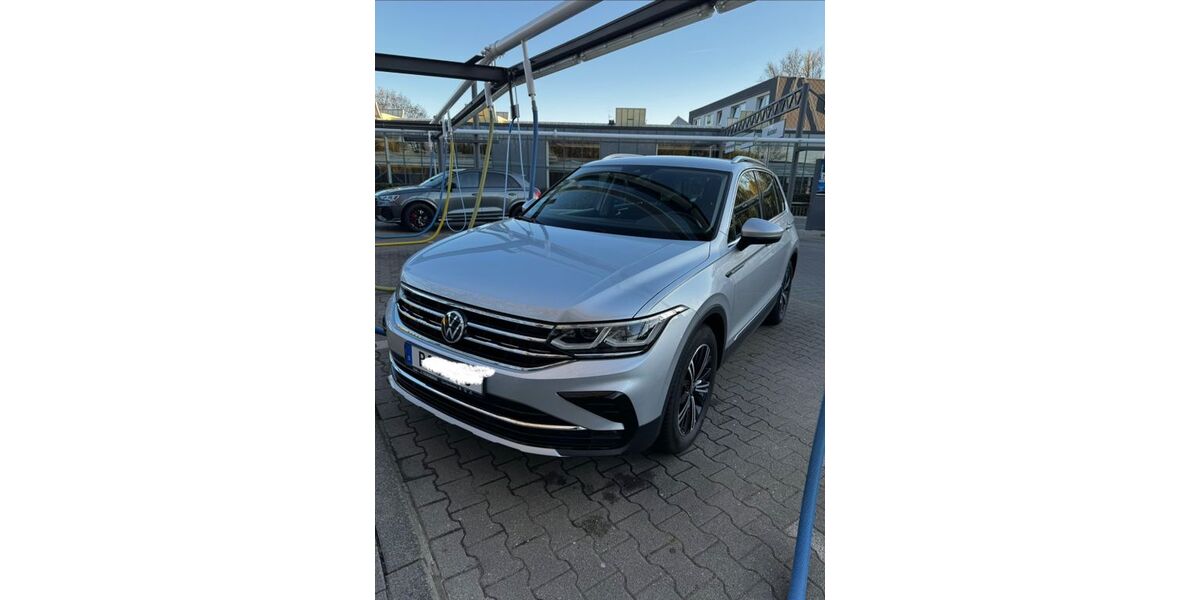 VW Tiguan 61.000 km 22.999 &euro; Bochum 44791