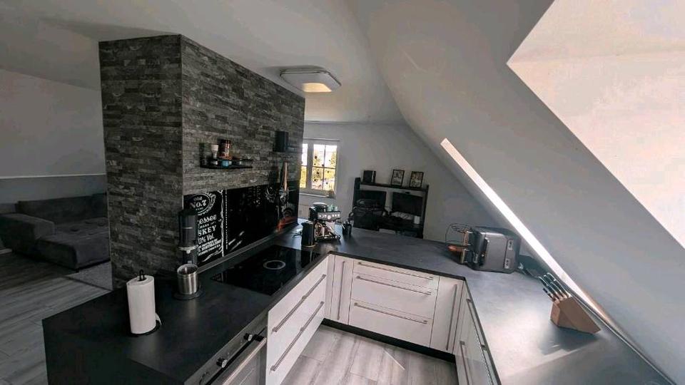 Dachgeschoßwohnung Dortmund Brackel - 3.5 Zimmer, 95 m&sup2;, 1.250&euro; | Angebot:26432429