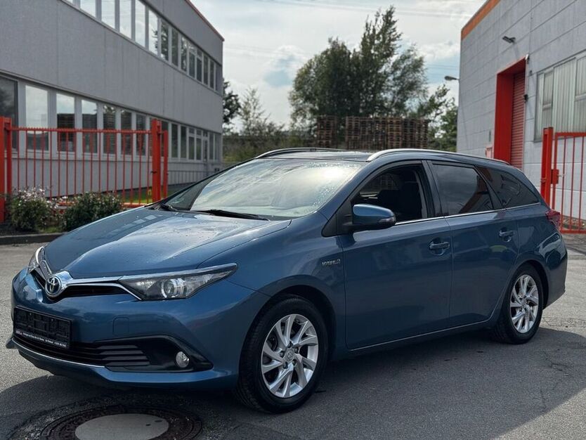 Auris