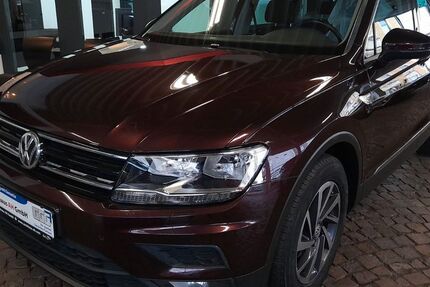 VW Tiguan 69.567 km 15.999 &euro; Gelsenkirchen 45888