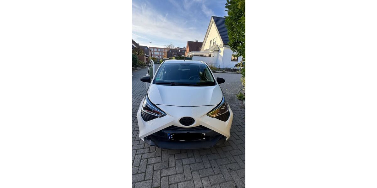 Toyota Aygo (X) 50.000 km 8.600 &euro; Dortmund 44319