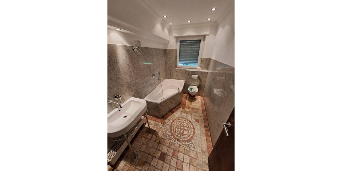 Einfamilienhaus Dortmund Brackel - 1 Zimmer, 345 m&sup2;, 1.409.000&euro; | Angebot:26486128