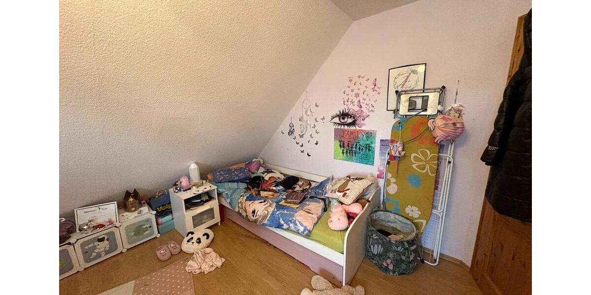 Dachgeschoßwohnung Wickede (Ruhr) - 2 Zimmer, 78 m&sup2;, 550&euro; | Angebot:24612903