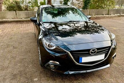 Mazda 3 141.000 km 8.550 &euro; Bochum 44787