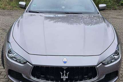 Maserati Ghibli 93.525 km 34.900 € Dortmund 44309