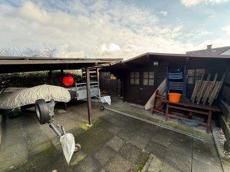 Doppelhaushälfte Iserlohn Nußberg - 6 Zimmer, 162 m&sup2;, 179.000&euro; | Angebot:25775673