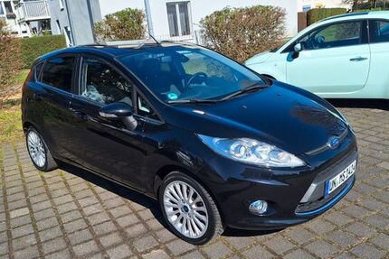 Ford Fiesta 60.500 km 4.500 &euro; Bergkamen 59192