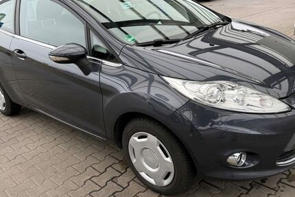 Ford Fiesta 80.445 km 4.950 &euro; Kamen 59174
