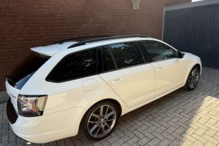 Skoda Octavia 127.500 km 14.200 &euro; Dortmund 44357