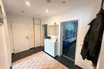 Exklusive vollständige 3-Zimmer-Wohnung mit Balkon Garage