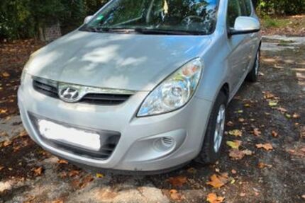 Hyundai i20 95.000 km 3.900 &euro; Herne 44652