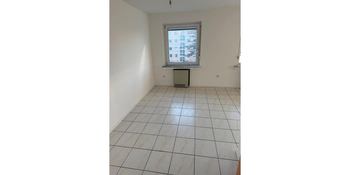 Etagenwohnung Bochum Günnigfeld - 2.5 Zimmer, 74 m&sup2;, 665&euro; | Angebot:26447937
