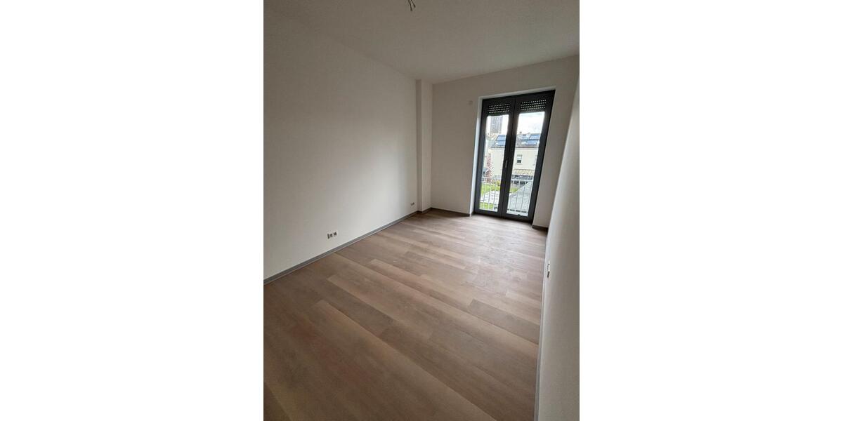 Erdgeschoßwohnung Iserlohn Gerlingsen - 4 Zimmer, 159 m&sup2;, 1.510&euro; | Angebot:26348994