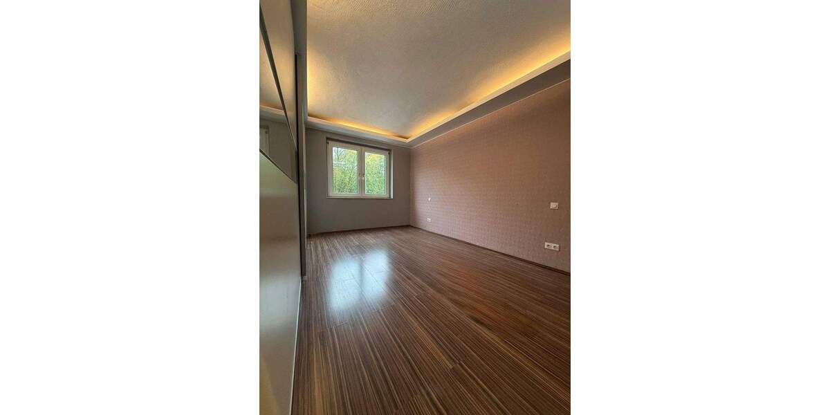 Etagenwohnung Gelsenkirchen Beckhausen - 3 Zimmer, 74 m&sup2;, 175.000&euro; | Angebot:24762174