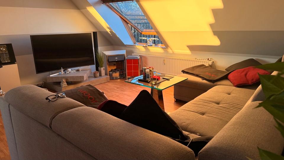 Dachgeschoßwohnung Dortmund Hörde - 3 Zimmer, 87 m&sup2;, 200.000&euro; | Angebot:27197738