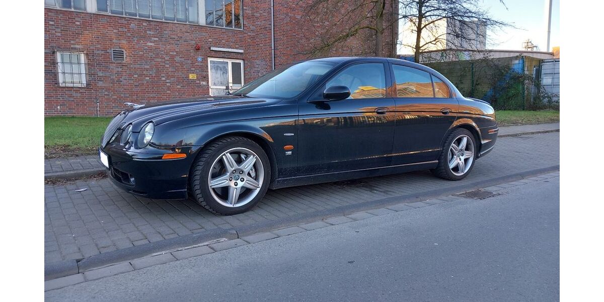 Jaguar S-Type 198.000 km 7.500 &euro; Bergkamen 59192