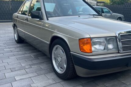 Mercedes-Benz 190 49.300 km 22.450 &euro; Hagen 58093