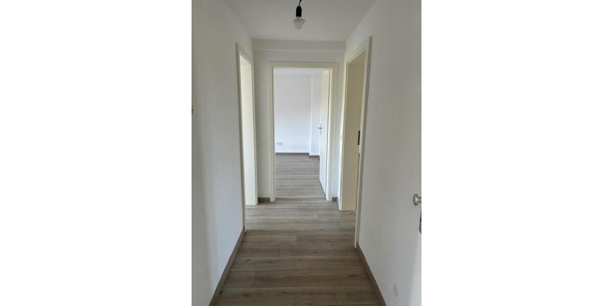 Dachgeschoßwohnung Gelsenkirchen Gelsenkirchen-Mitte - 2 Zimmer, 51 m&sup2;, 411&euro; | Angebot:26287799