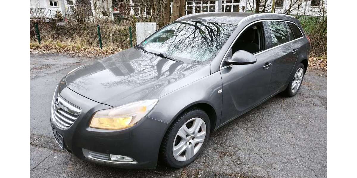 Opel Insignia 156.342 km 3.699 &euro; Hemer 58675