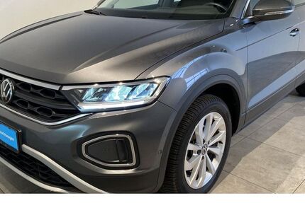 VW T-Roc 14.204 km 21.980 &euro; Bochum - Linden 44879