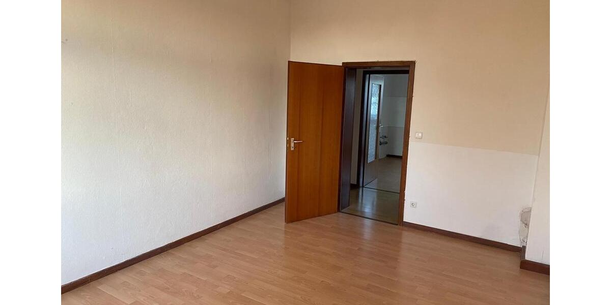 Etagenwohnung Dortmund Innenstadt West - 4 Zimmer, 90 m&sup2;, 890&euro; | Angebot:25840811