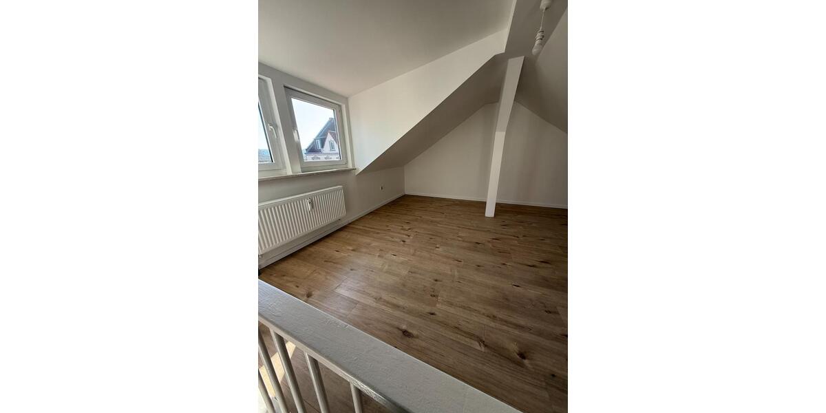 Dachgeschoßwohnung Dortmund Hörde - 3 Zimmer, 625 m&sup2;, 625&euro; | Angebot:24751898