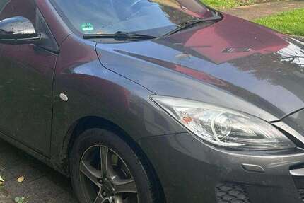 Mazda 3 167.000 km 3.900 € Essen 45355
