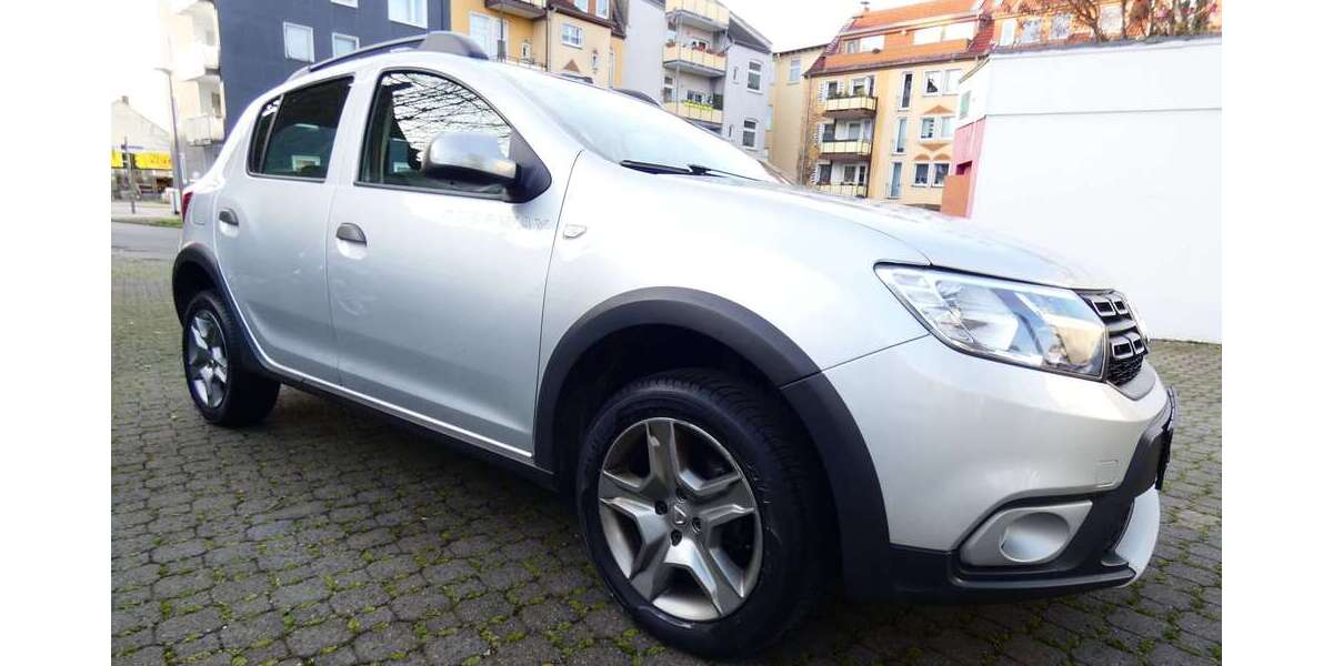 Dacia Sandero 56.700 km 6.900 &euro; Bochum 44809