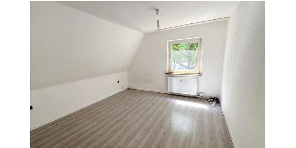 Dachgeschoßwohnung Dortmund Mengede - 3 Zimmer, 50 m&sup2;, 720&euro; | Angebot:26256321