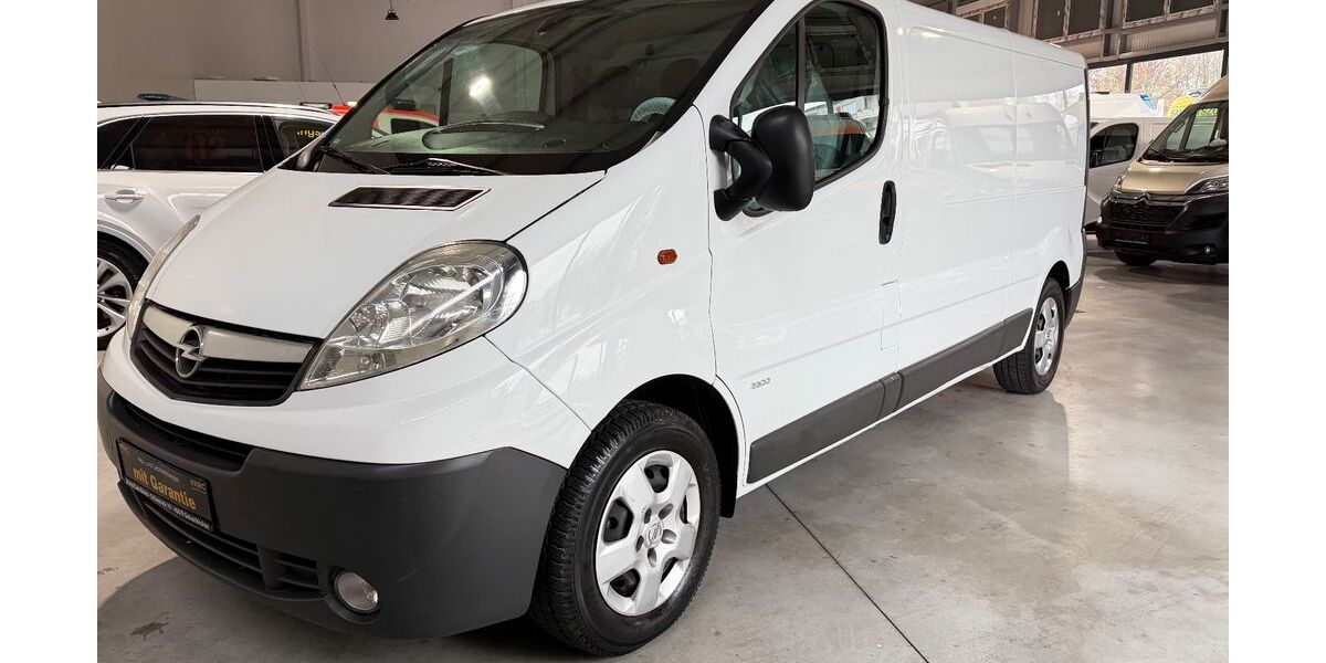 Opel Vivaro 164.500 km 7.490 € Gelsenkirchen 45879