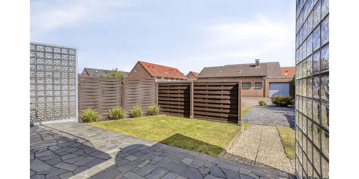 Einfamilienhaus Castrop-Rauxel Henrichenburg - 7 Zimmer, 170 m&sup2;, 597.800&euro; | Angebot:25680056