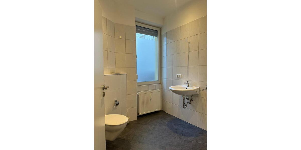 Erdgeschoßwohnung Iserlohn - 1 Zimmer, 28 m&sup2;, 300&euro; | Angebot:26321930