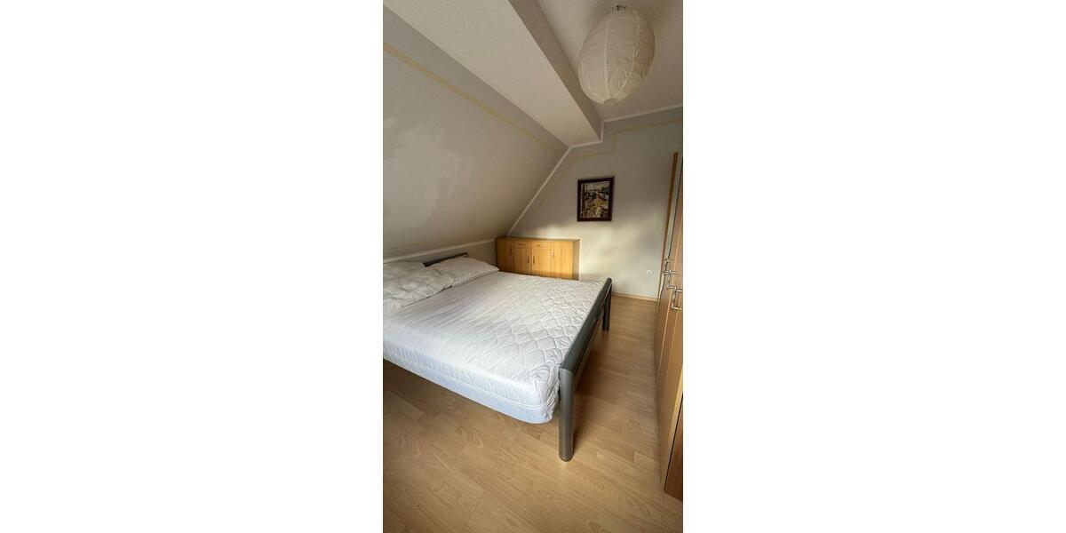 Dachgeschoßwohnung Bochum Eppendorf - 2 Zimmer, 44 m&sup2;, 500&euro; | Angebot:25256388