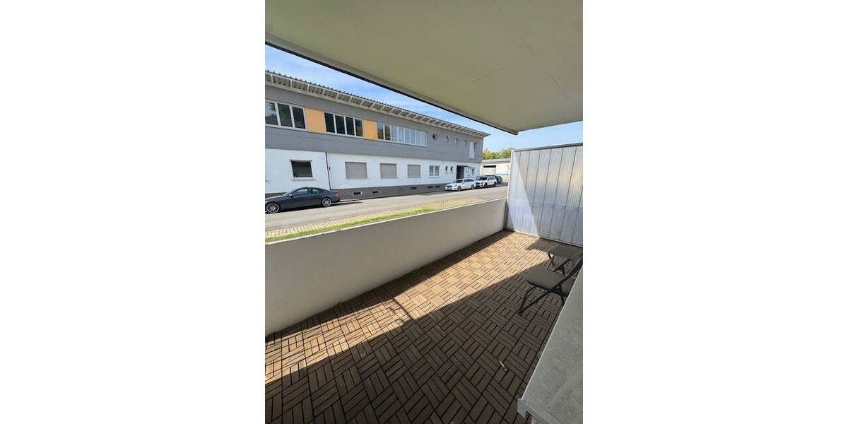 Etagenwohnung Lünen Beckinghausen - 3 Zimmer, 116 m&sup2;, 1.000&euro; | Angebot:26584235