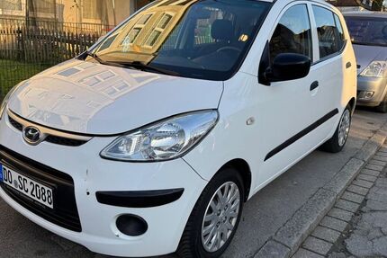 Hyundai i10 120.000 km 2.499 &euro; Dortmund 44388